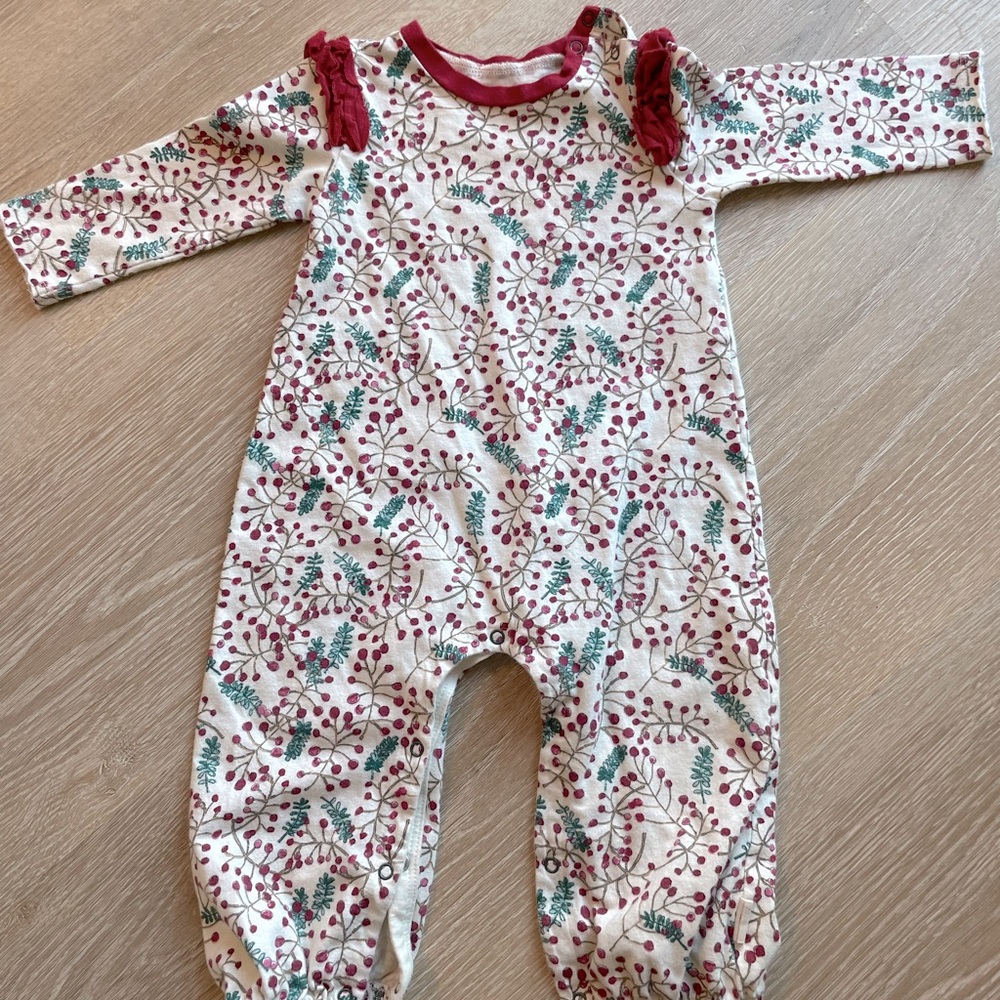 Burt’s Bee’s Holiday Jumpsuit